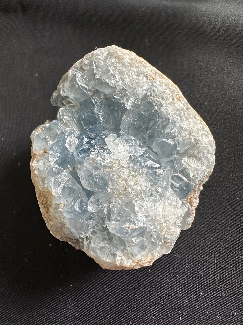 Celestine NWOT genuine gemstone geode. Sky blue crystal clusters
